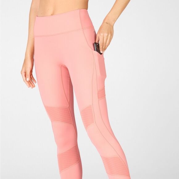 Fabletics Anywhere Motion365‎ High-Waisted Moto 7/8 Legging Size XS - Picture 1 of 9